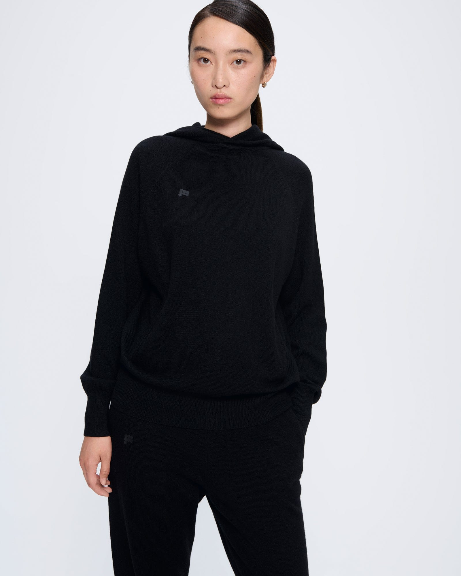 Archive Womens Recycled Cashmere Hoodie - Black - 2