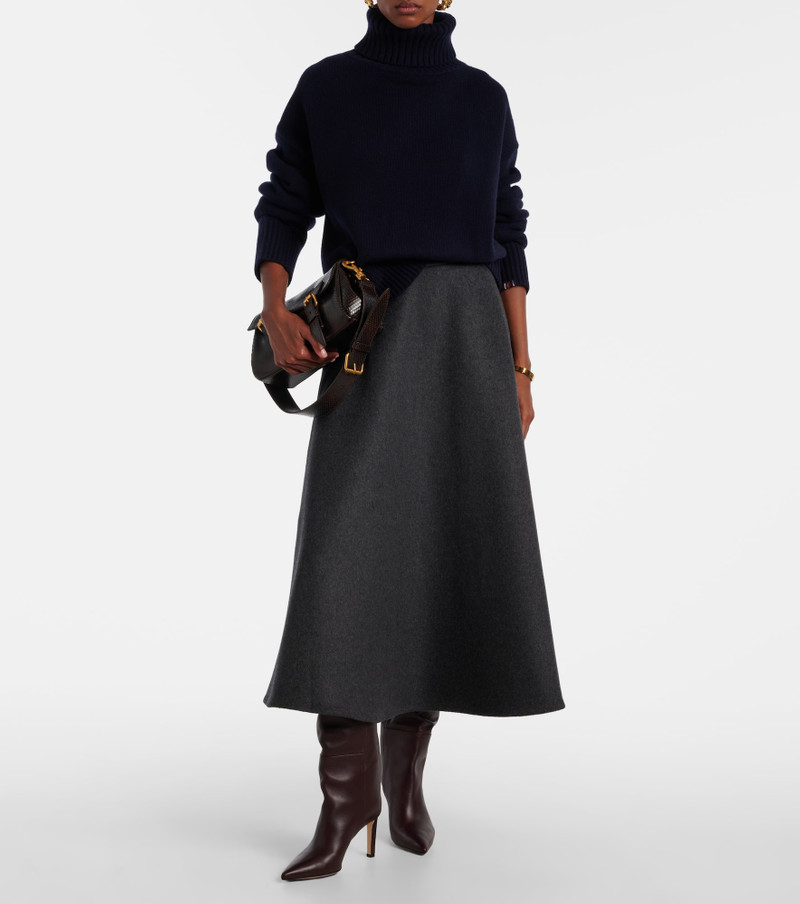 extreme cashmere Crop Xtra cashmere turtleneck sweater outlook
