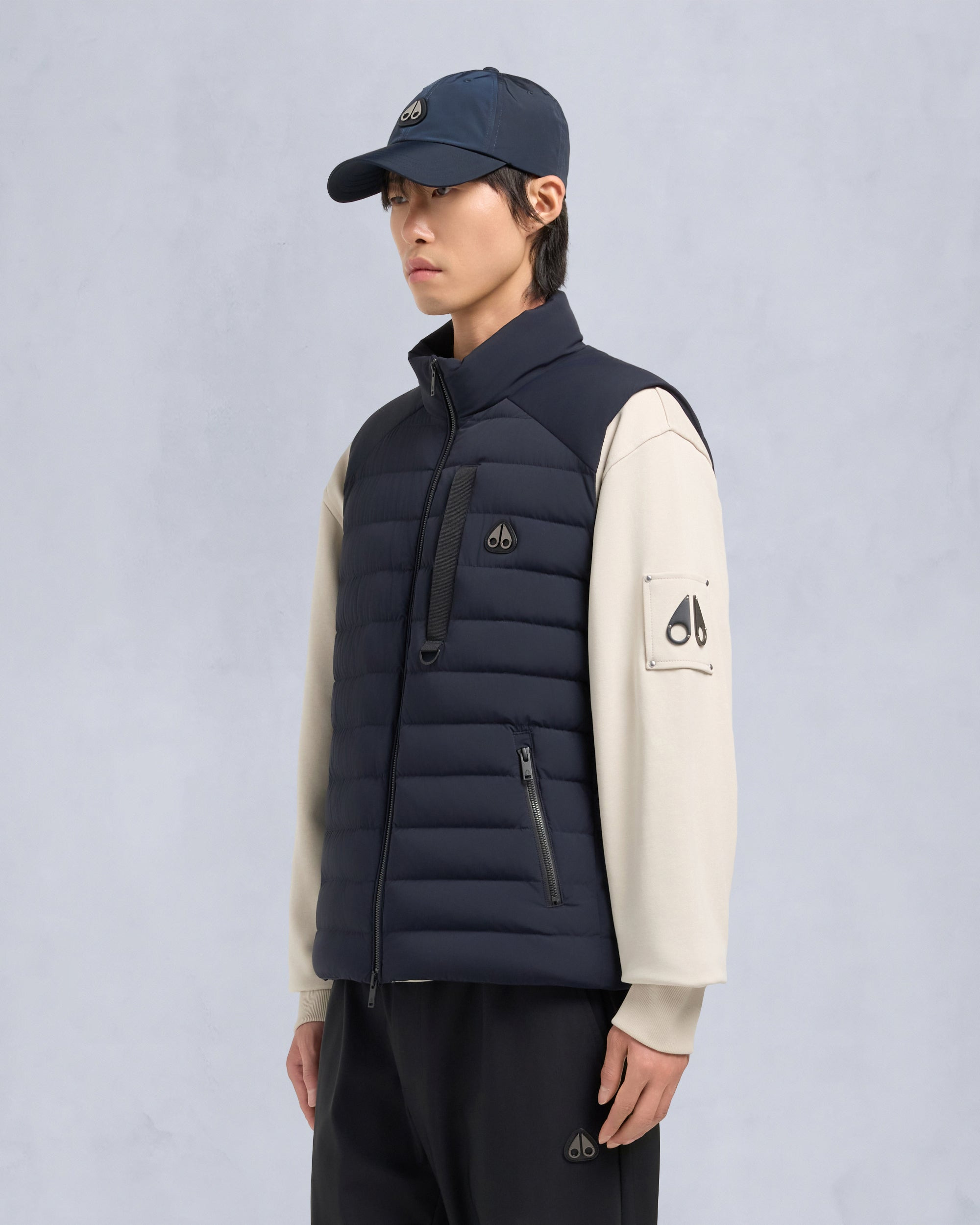 ATRIUM VEST - 3