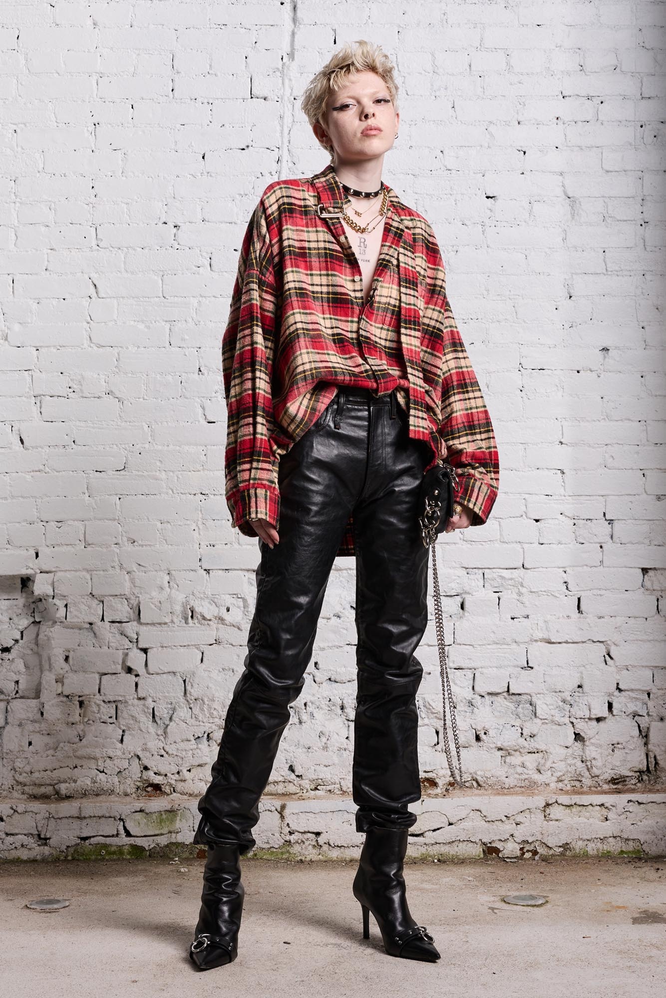 OVERSIZED BELT COLLAR SHIRT - BLEACHED RED PLAID - 3