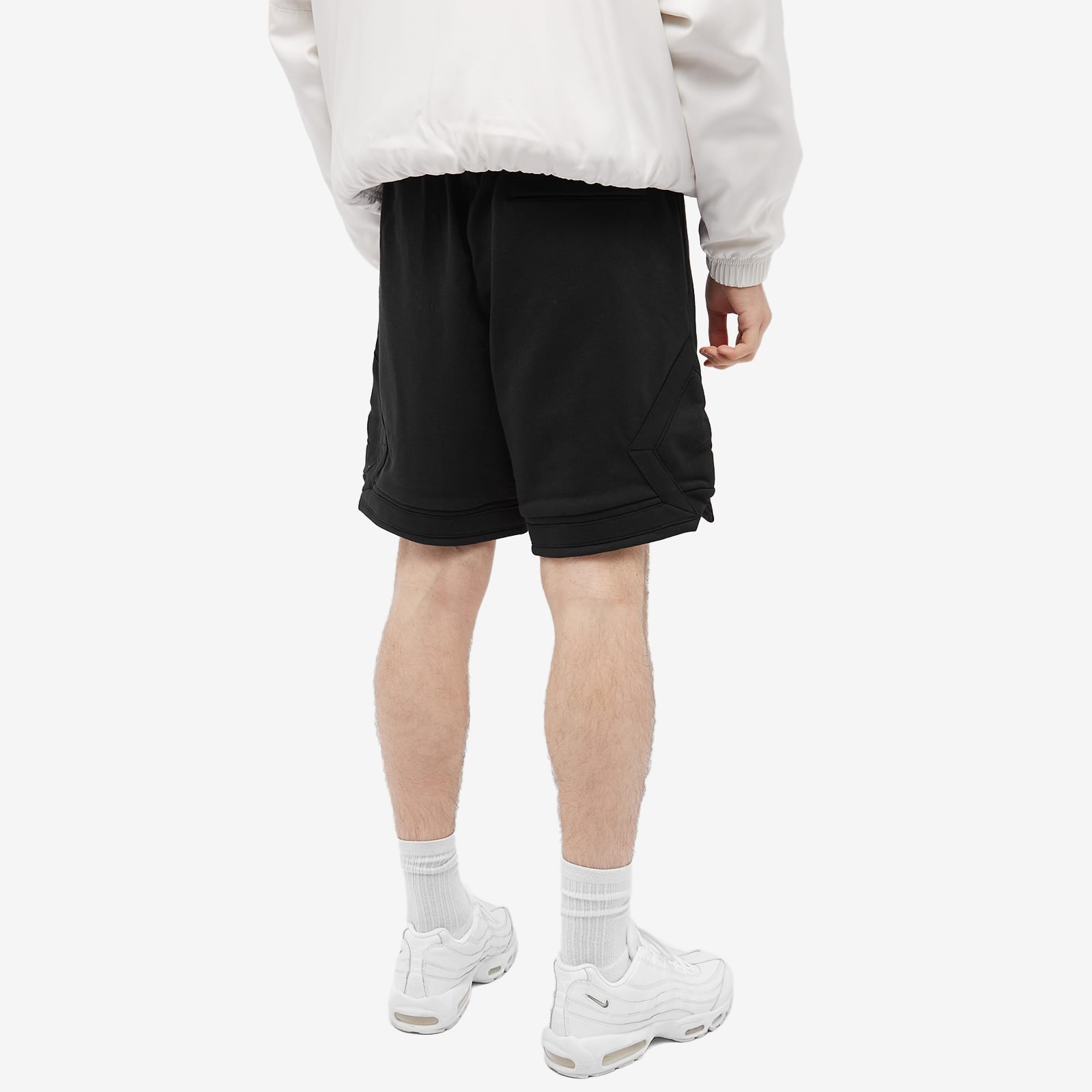 Air Jordan Essential Statement Fleece Short - 3