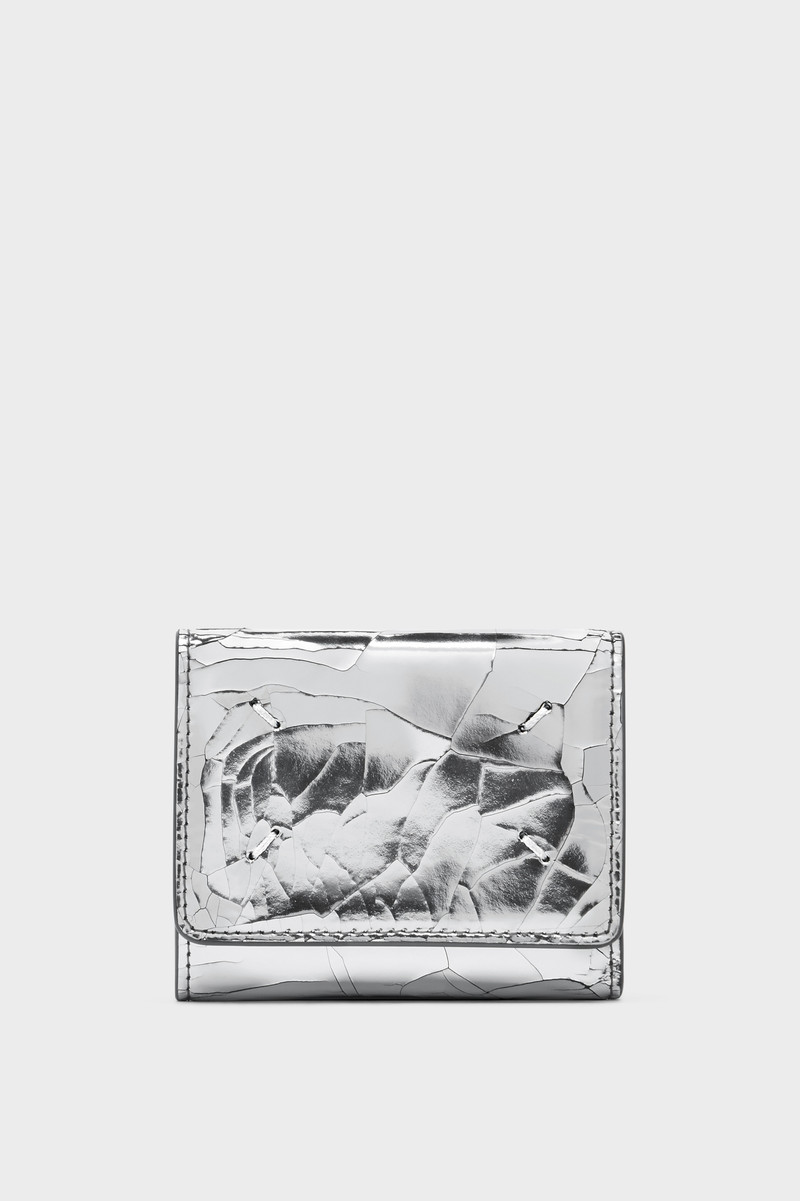 Tri-fold wallet 1