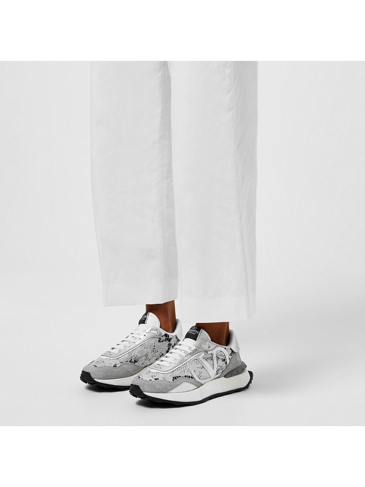 Valentino LACE RUNNER TRAINERS WOMEN | cruisefashion