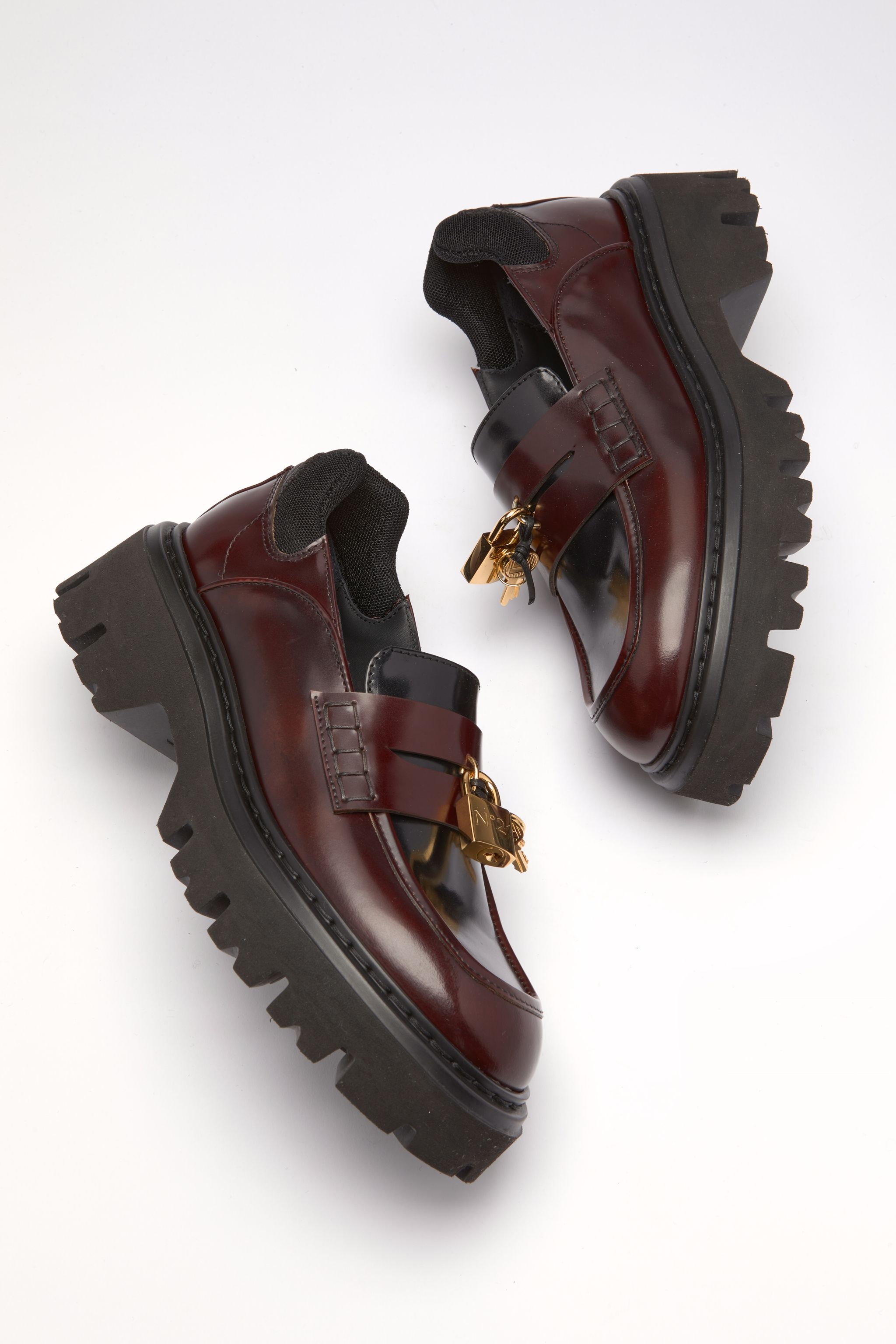 LOCK-EMBELLISHED LOAFERS - 4