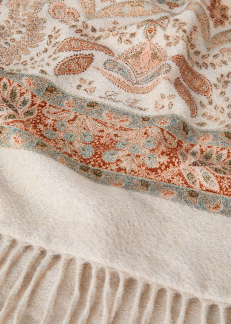 Loro Piana Yoyogi Shawl outlook