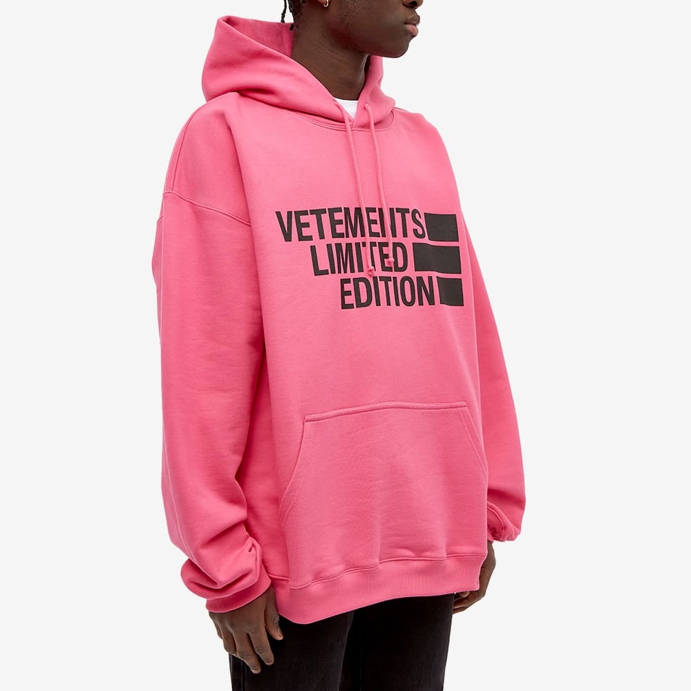 VETEMENTS Oversized Logo Limited Edition Hoody - 4