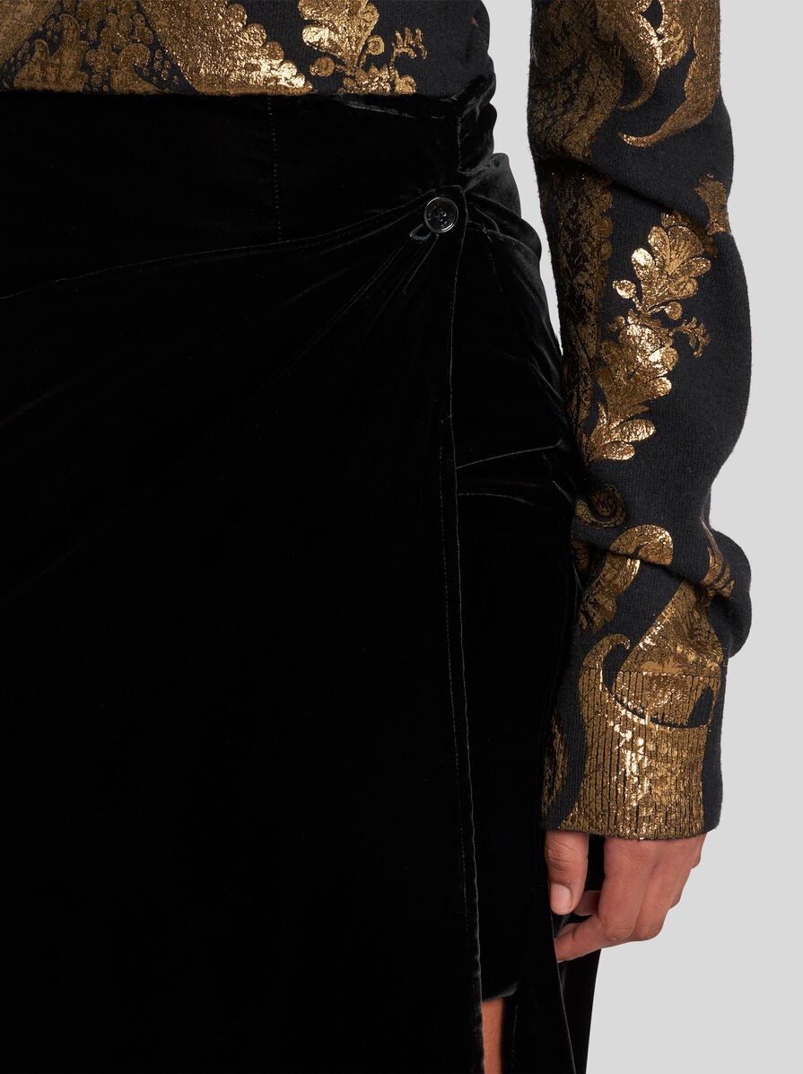 VELVET SKIRT - 2