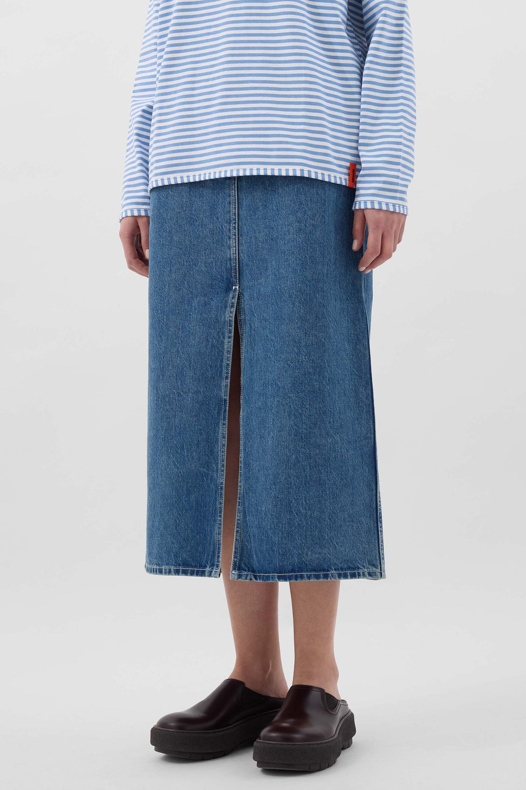 BELLIDENTRO LONG SPLIT SKIRT / light washed denim - 2