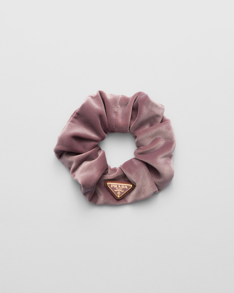 Velvet scrunchie 1