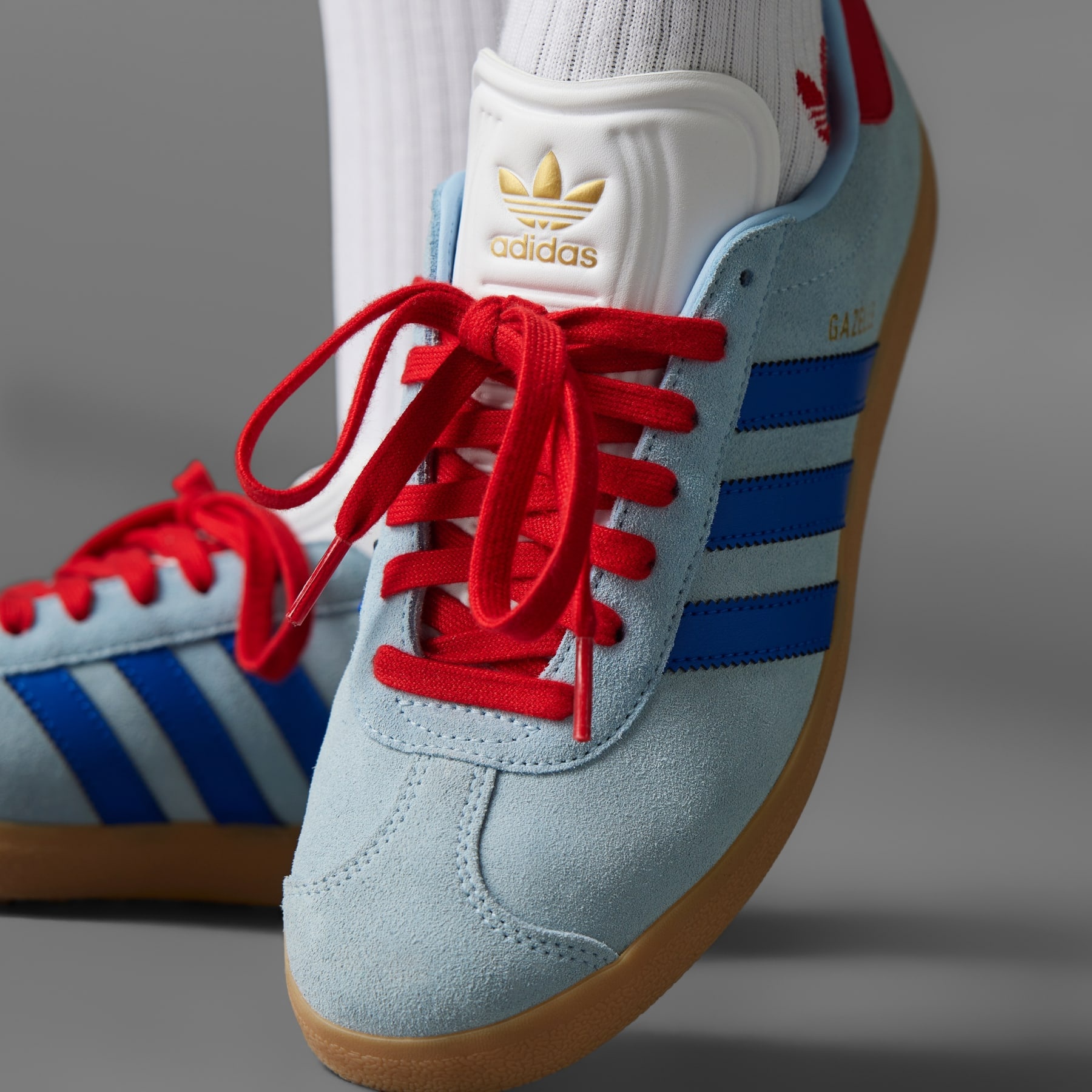 Gazelle Spikeless Golf Shoes - 7