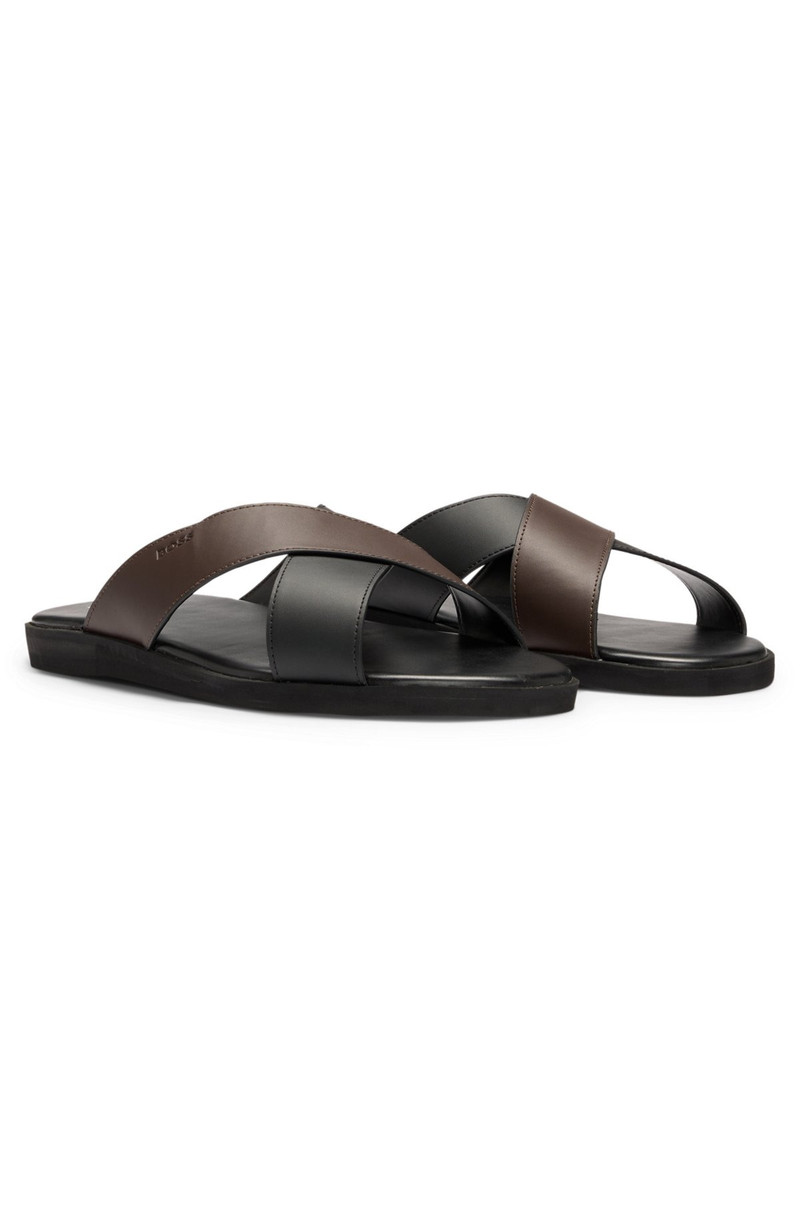 FAUX-LEATHER SLIDES WITH TWO-TONE STRAPS 2