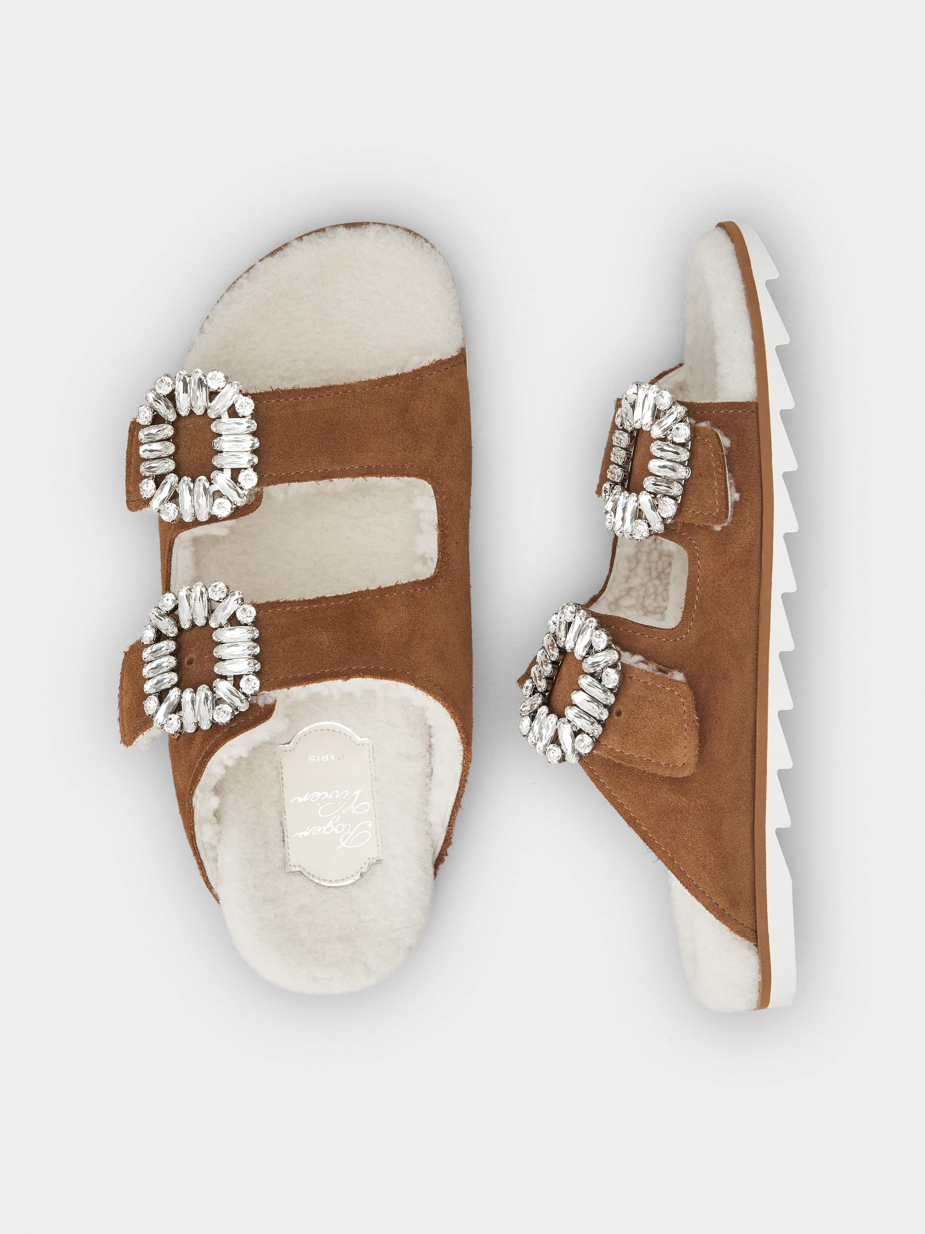 Slidy Viv' Fur Strass Buckle Mukes in Suede - 4