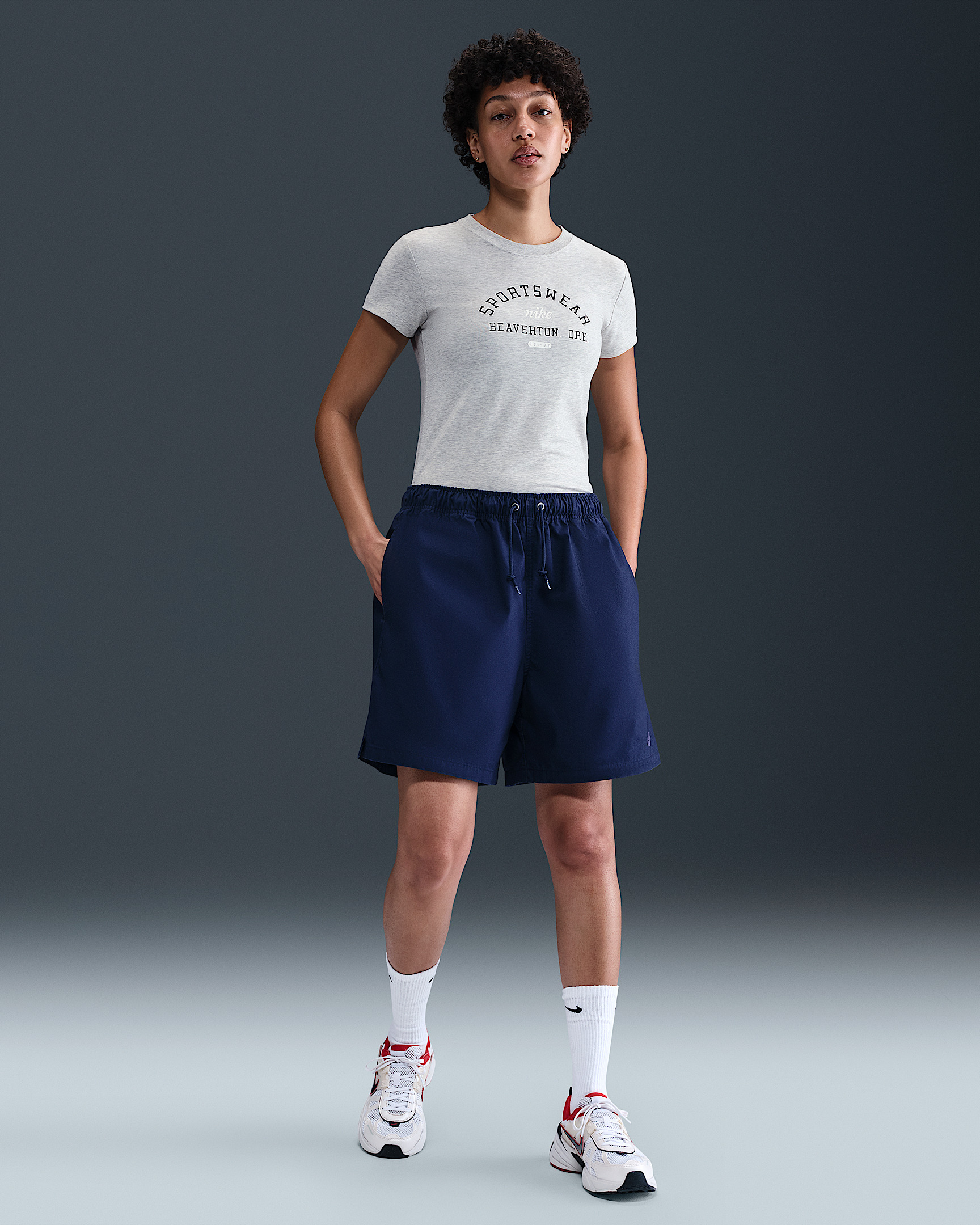 Nike Sportswear Phoenix Women's Slim Short-Sleeve T-Shirt - 4