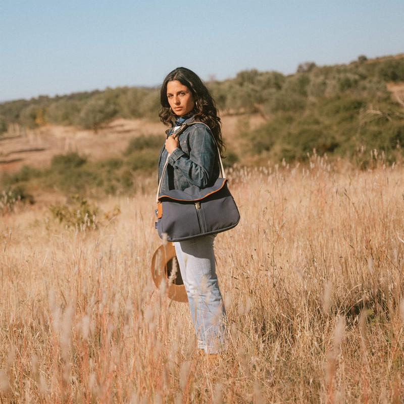 LÉON MESSENGER BAG - NAVY BLUE 7