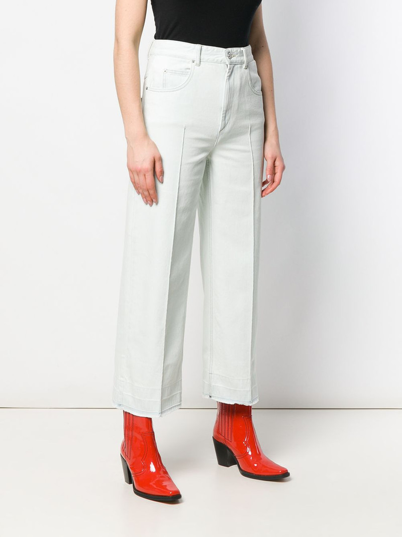 high-waisted cropped jeans 3