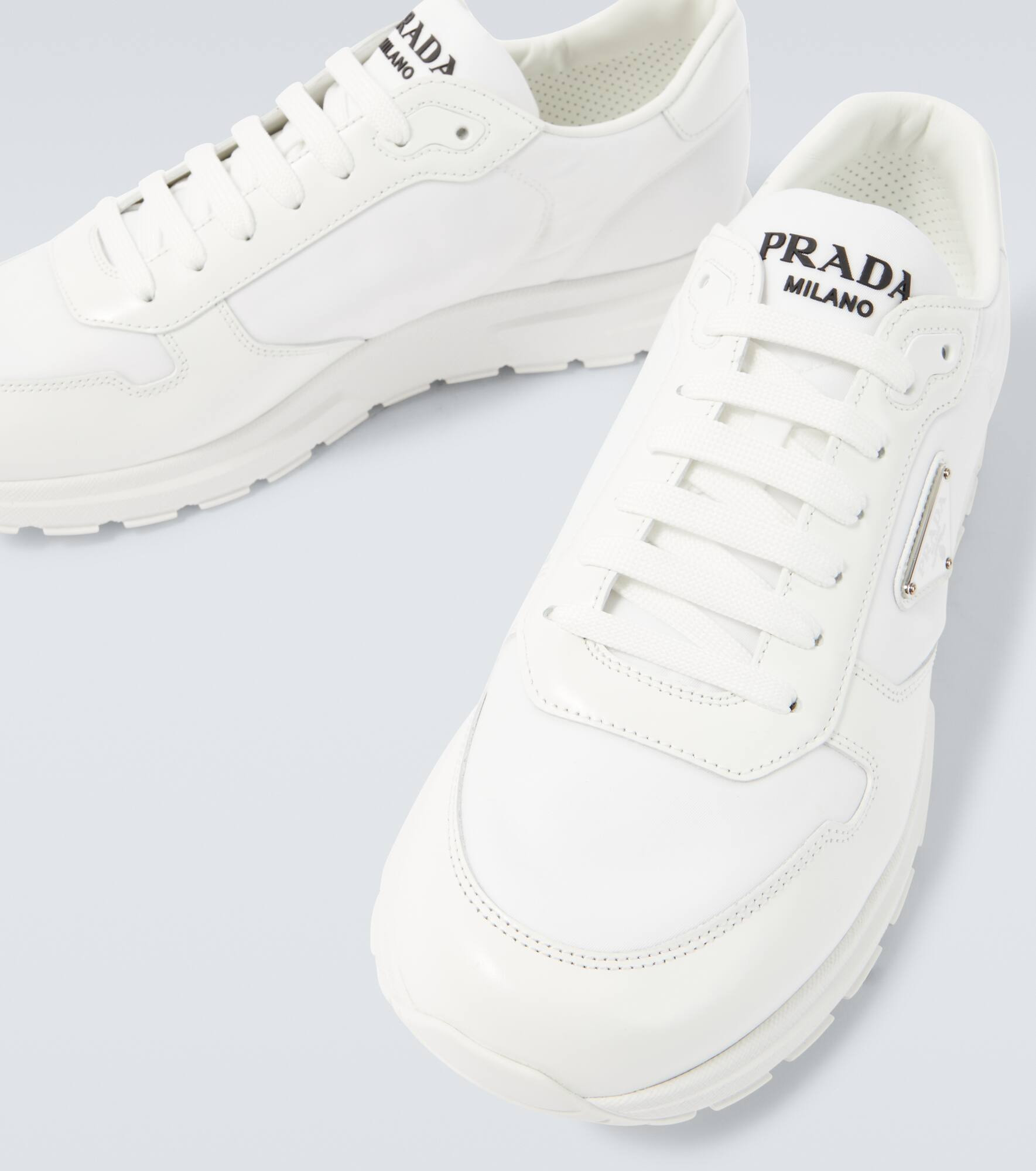 Logo leather-trimmed sneakers - 3