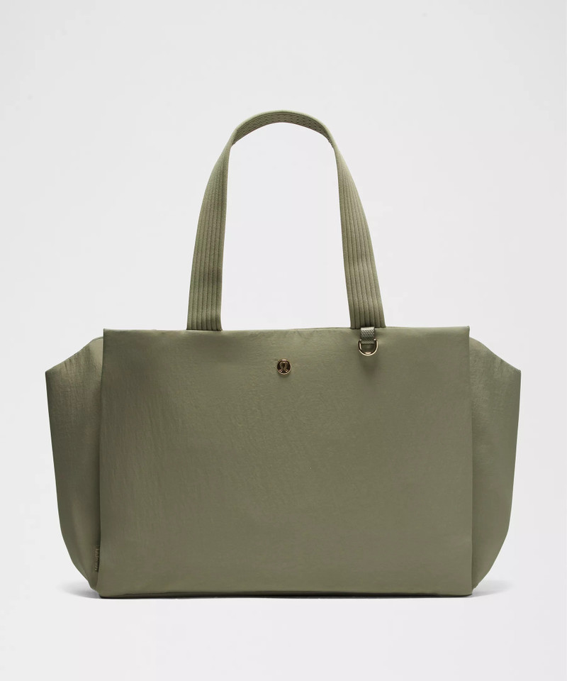 Triple Compartment Tote Bag 18L 1