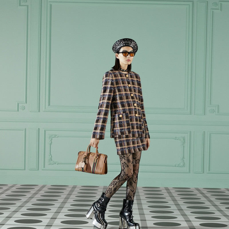 Small top handle bag with Double G 3