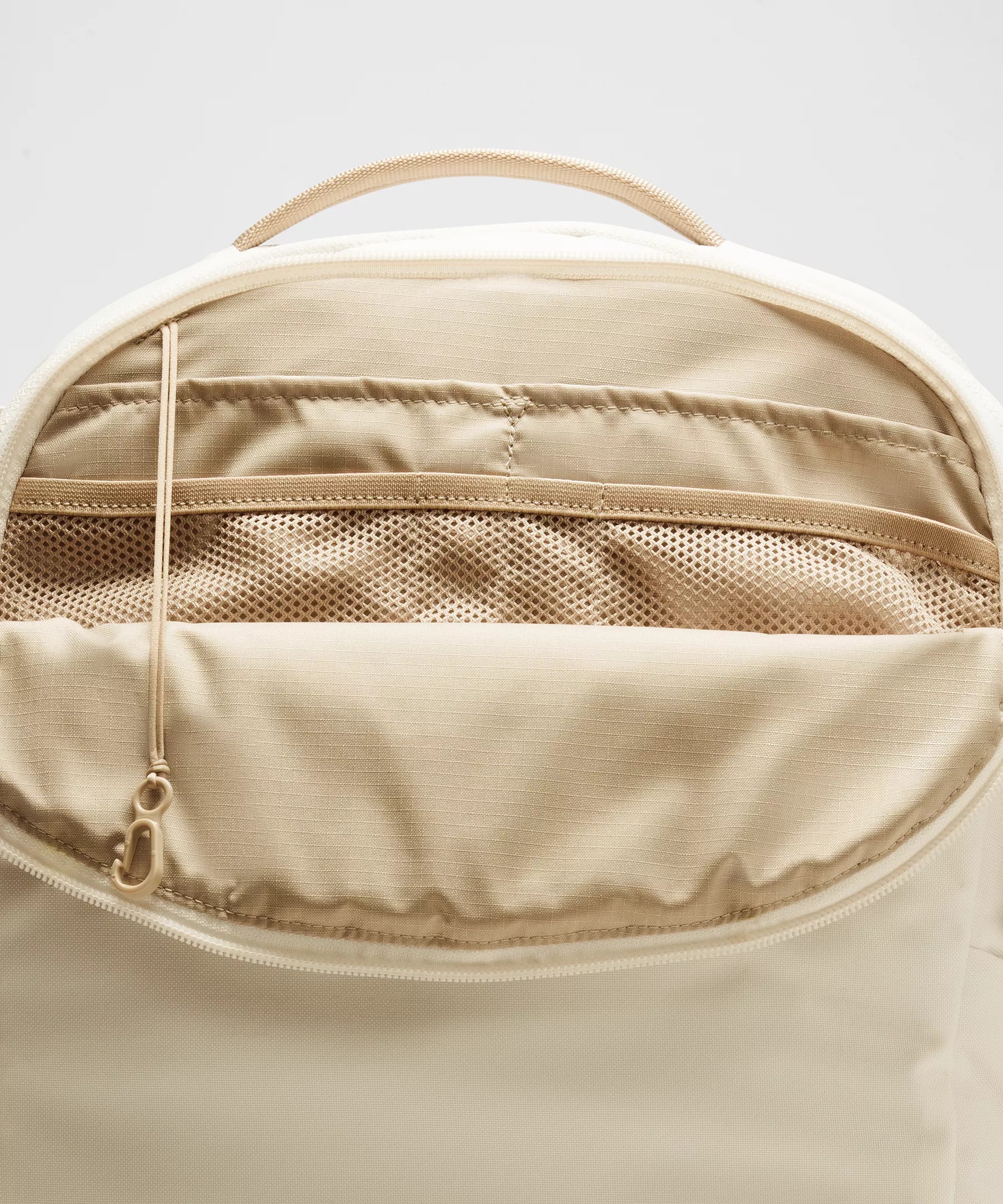 Triple-Zip Backpack 28L *Tech Canvas - 8