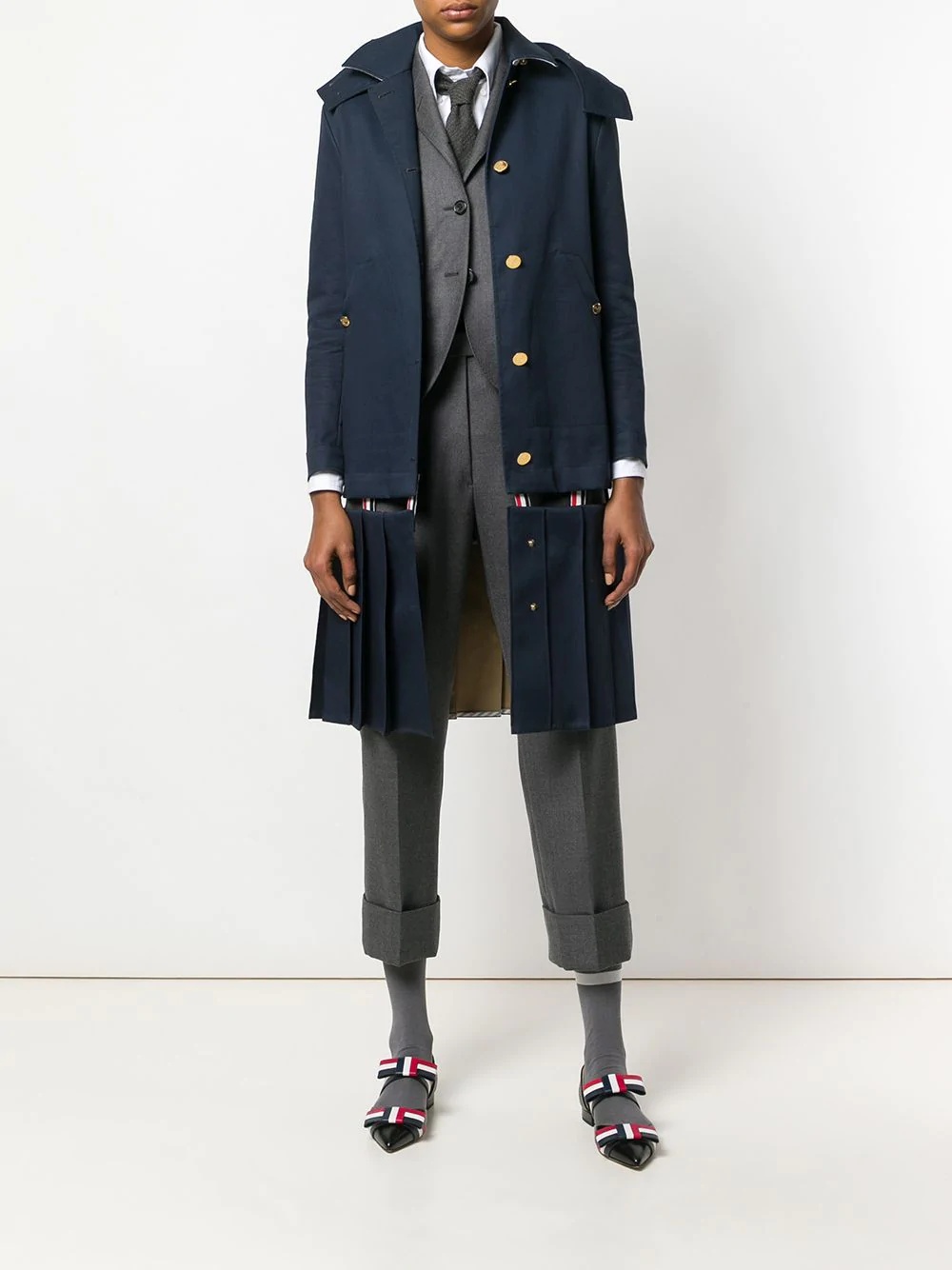 Low-Slung Pleated Mackintosh Overcoat - 2