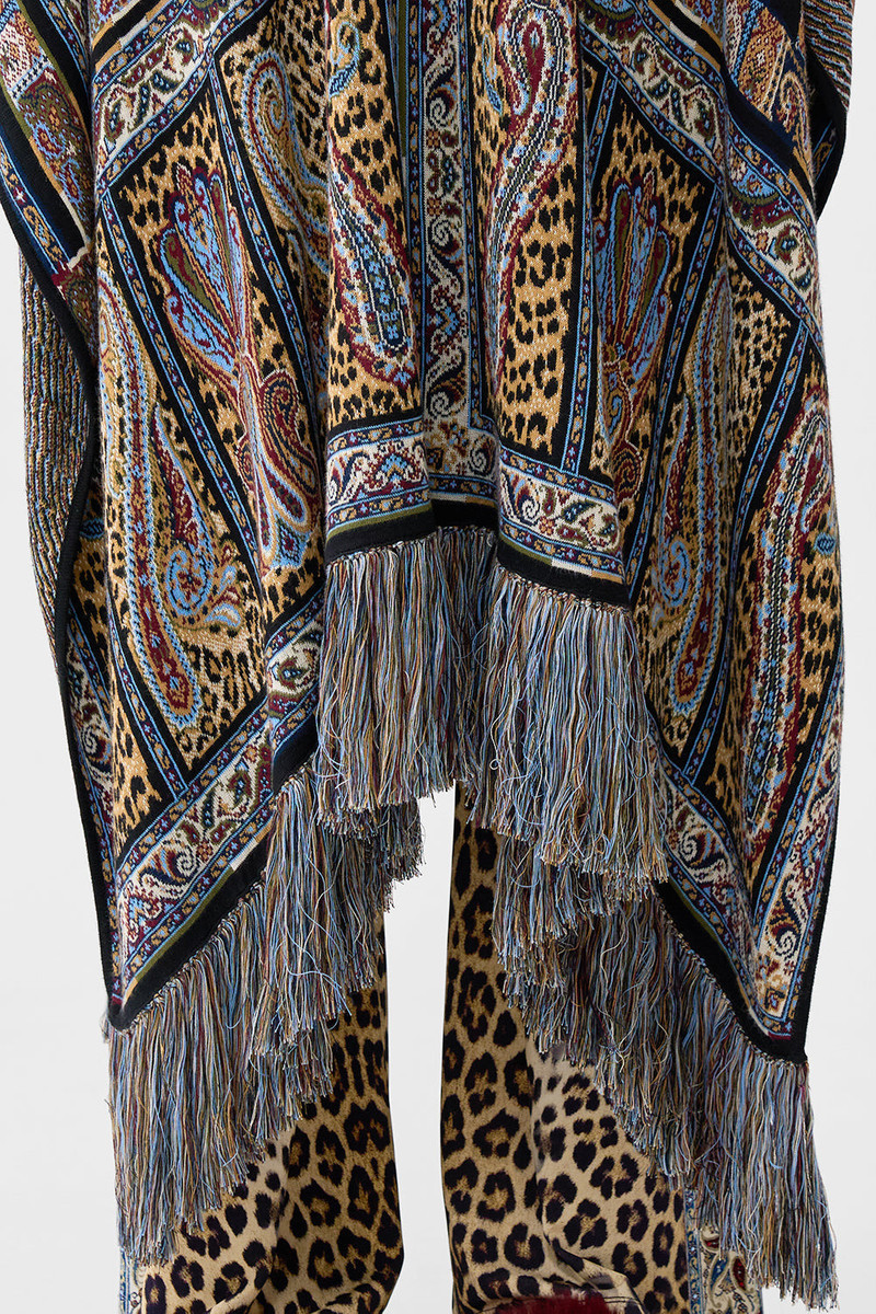 QUILTED COLLAR KNIT PONCHO 6