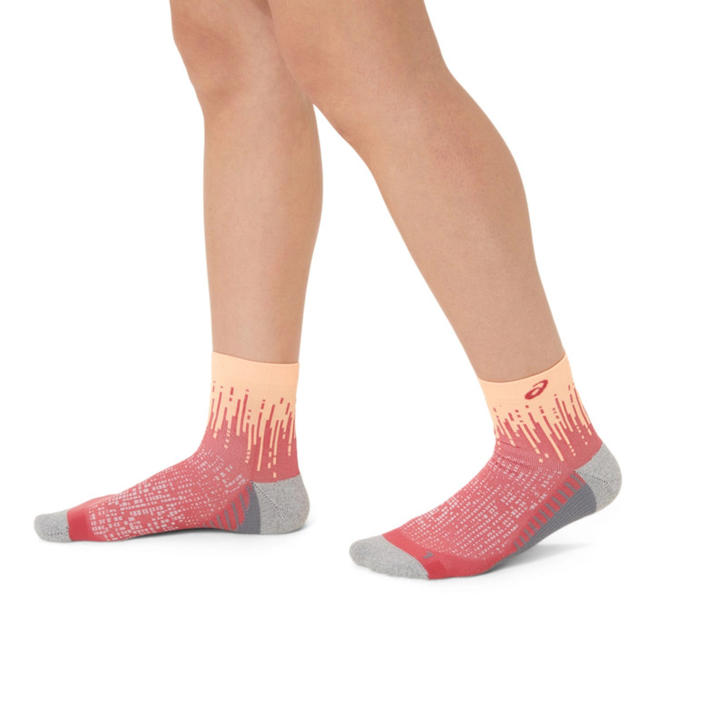 PERFORMANCE RUN SOCK QUARTER 6