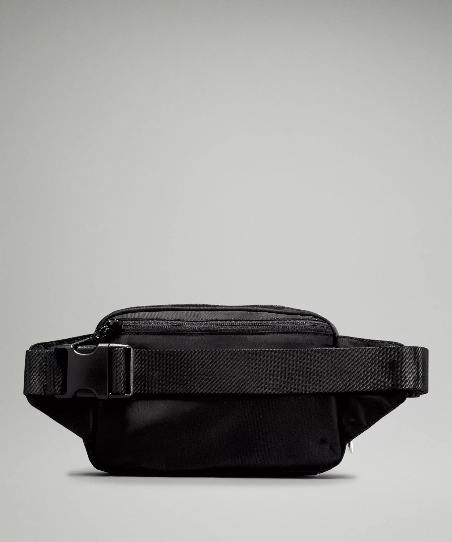 Everywhere Belt Bag Large 2L - 3