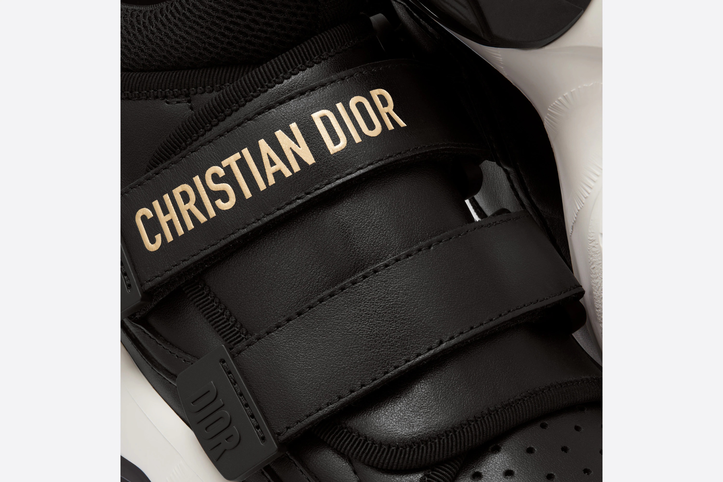 D-Wander Sneaker - 5
