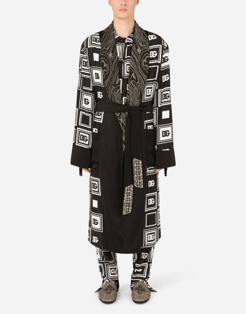 Silk robe with all-over DG print 1