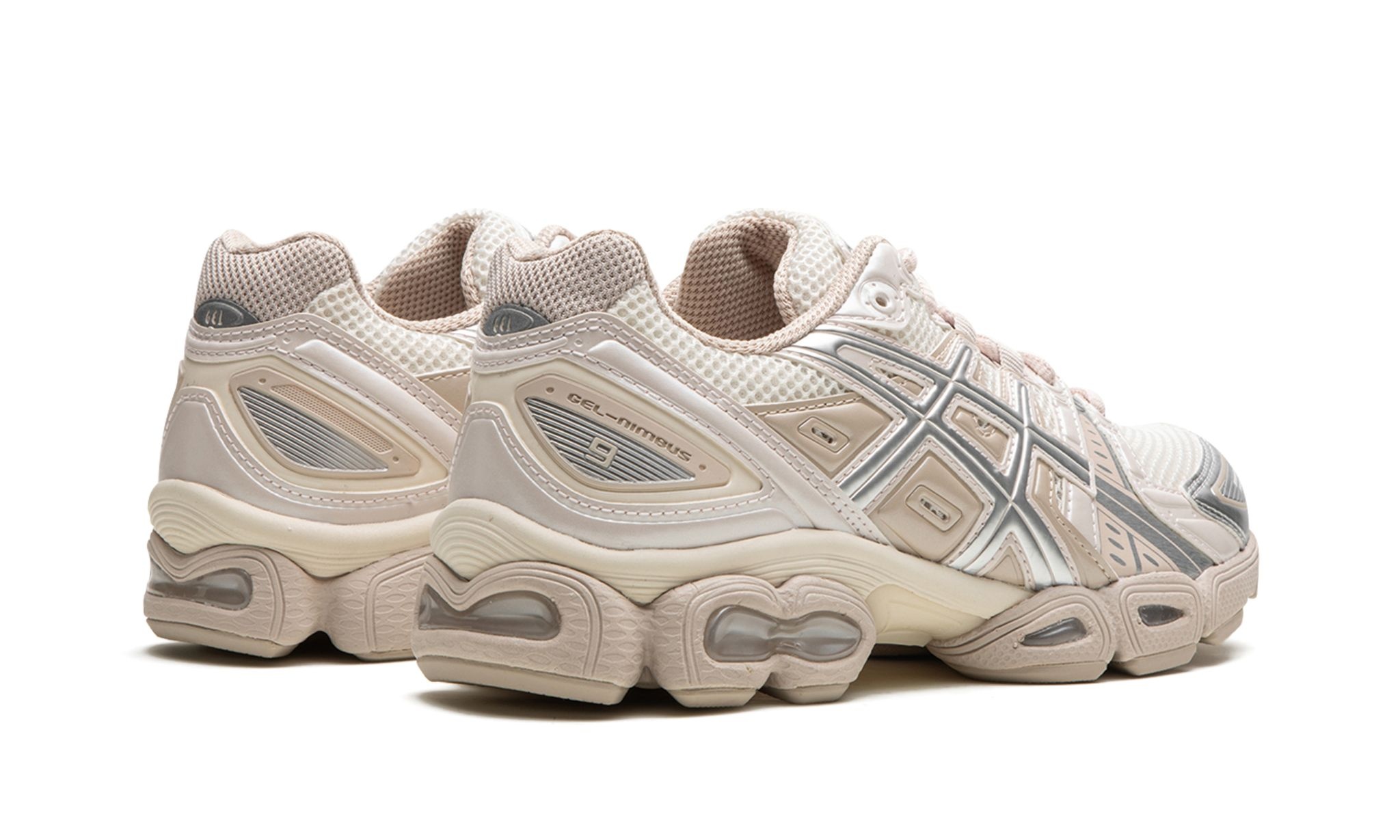 Gel-Nimbus 9 WMNS "Mineral Beige" - 3