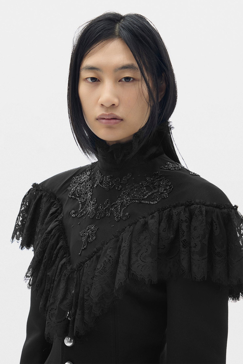 Evalda Cape 5