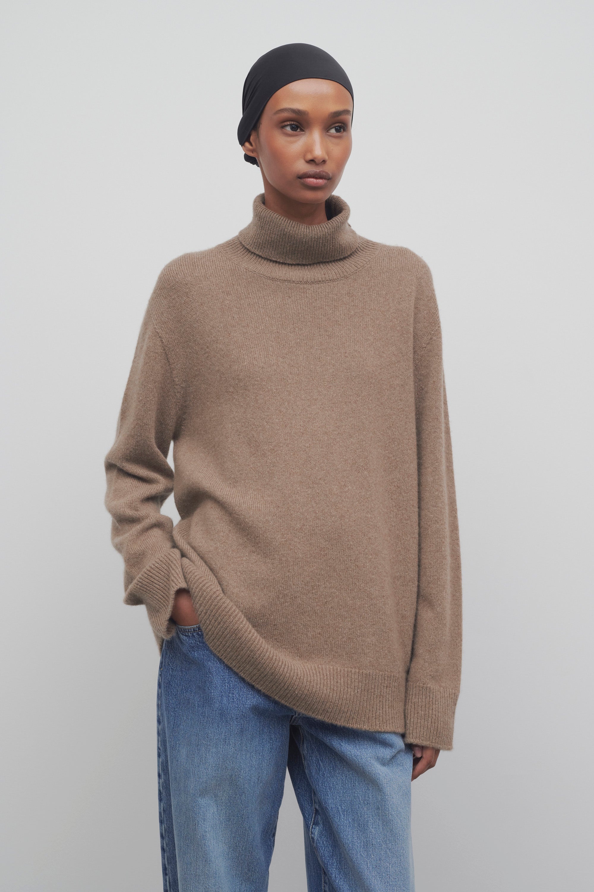 Hepny Turtleneck in Cashmere - 3