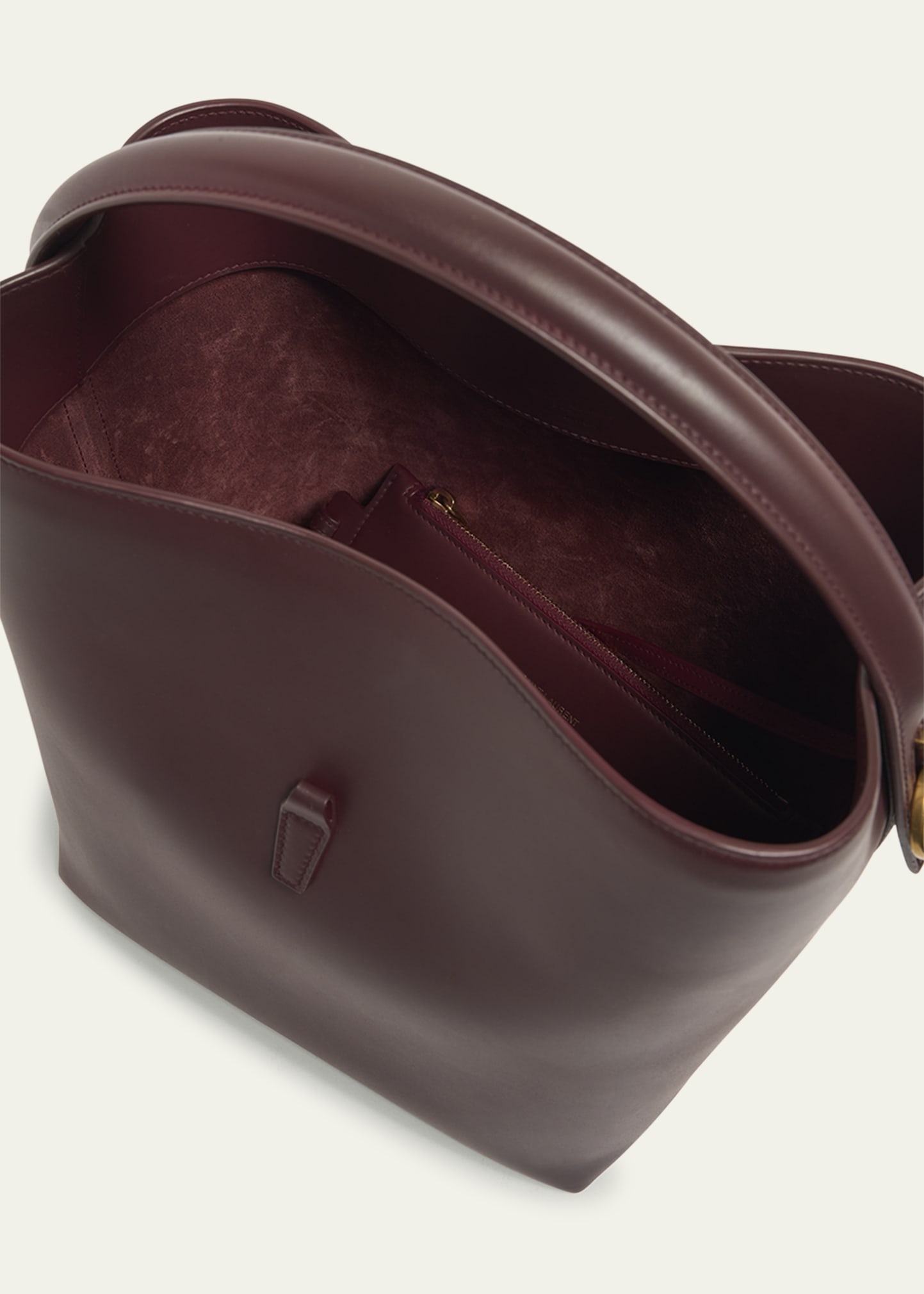 Le 37 YSL Bucket Bag in Smooth Leather - 4