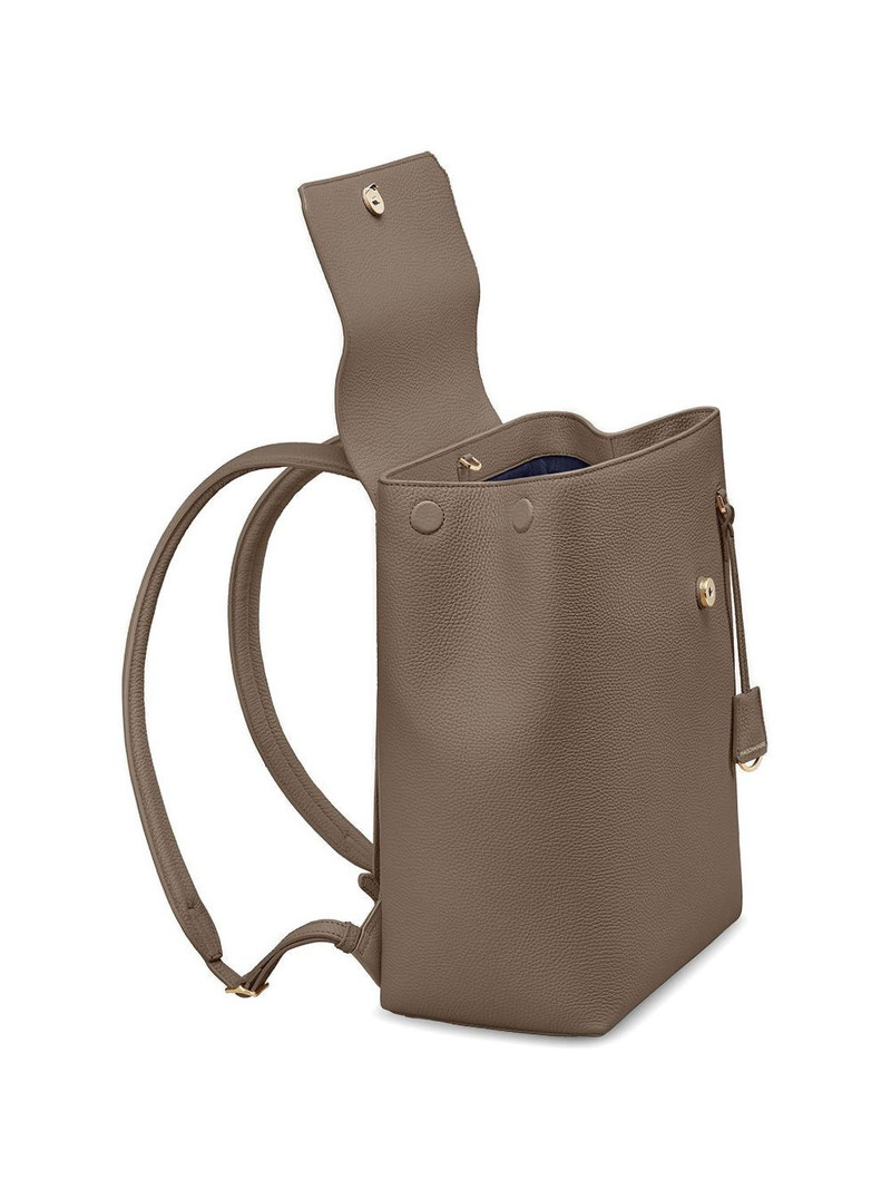 The Medium Soft backpack 6
