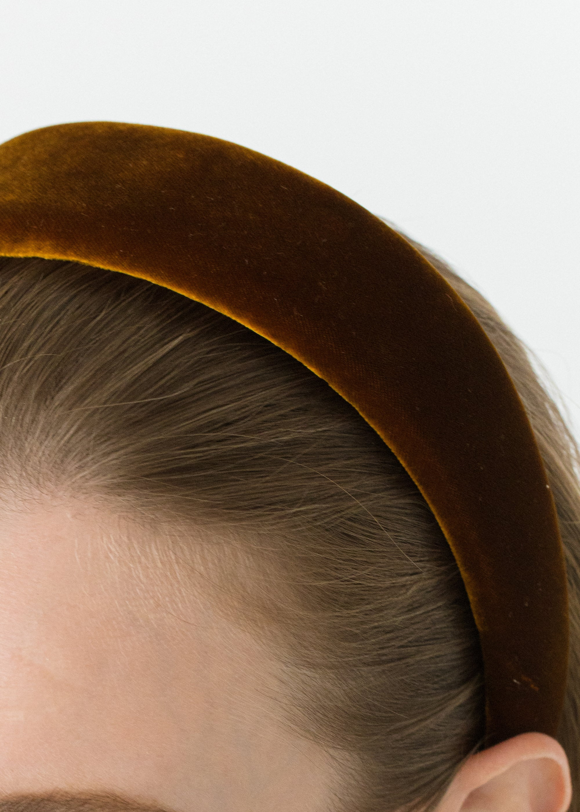 Kate Headband in Velvet - 3