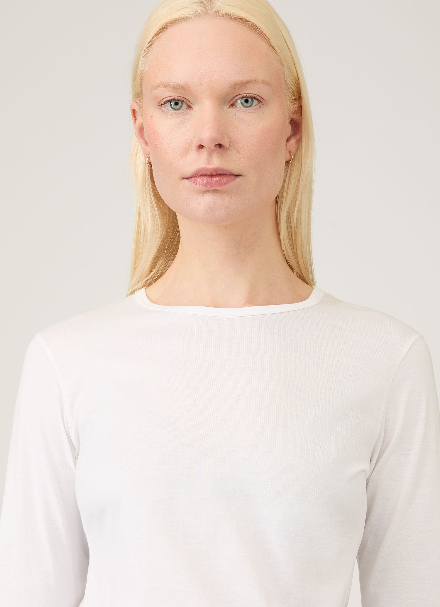 Long Sleeve Classic T‑shirt - 4