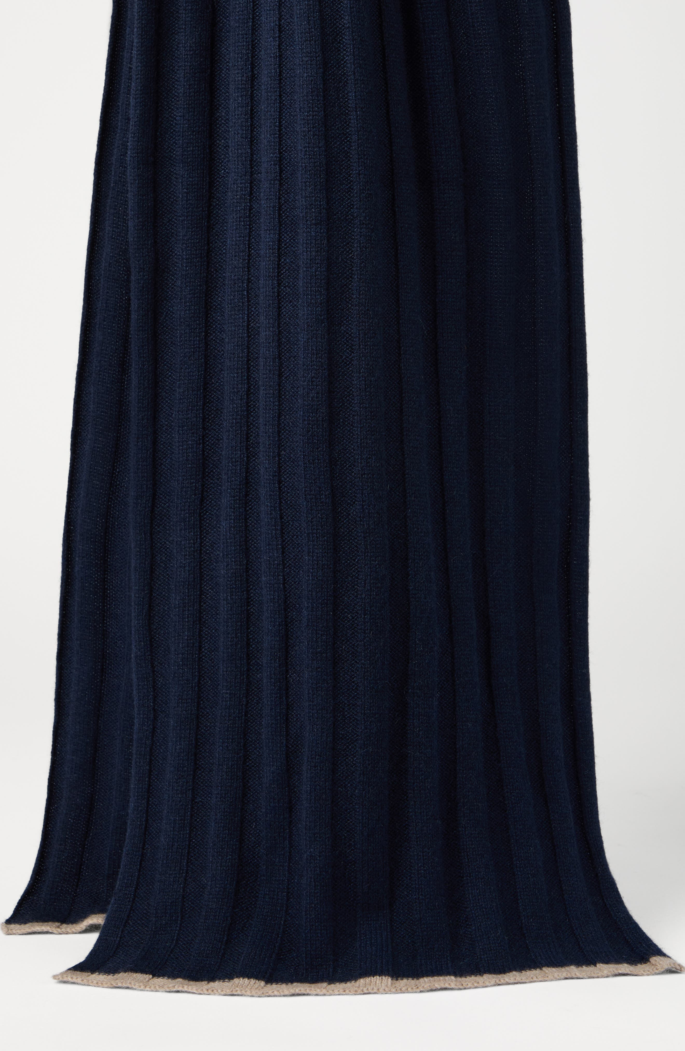 Brunello Cucinelli Cashmere scarf in Navy Blue at Nordstrom - 2
