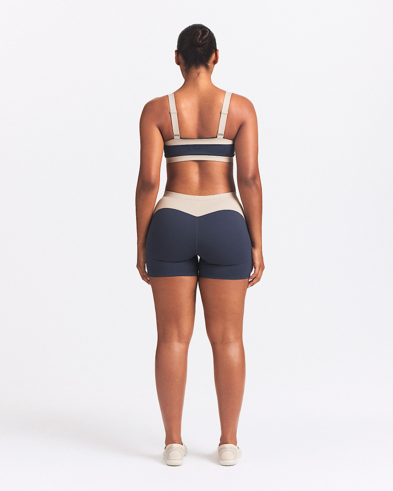 NikeSKIMS Matte Shine Mix Women's 5" Shorts 5