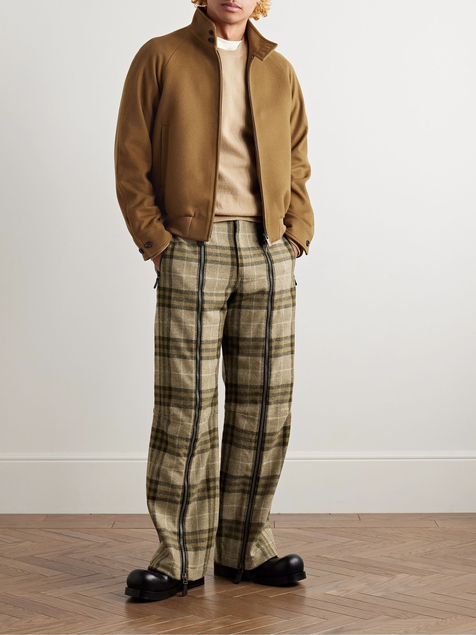 Logo-Embroidered Cashmere Harrington Jacket Camel - 2