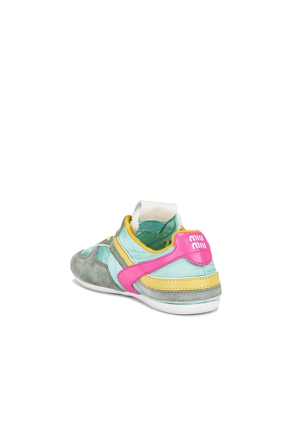 Sneaker - 3