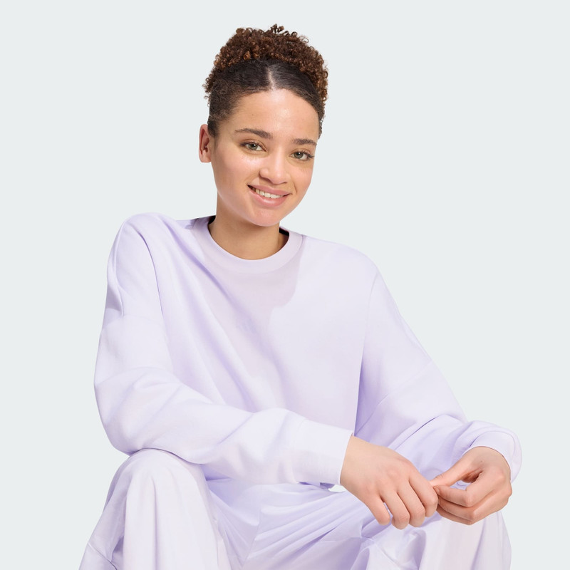 Essentials Small Logo Feelcozy Sweatshirt 5
