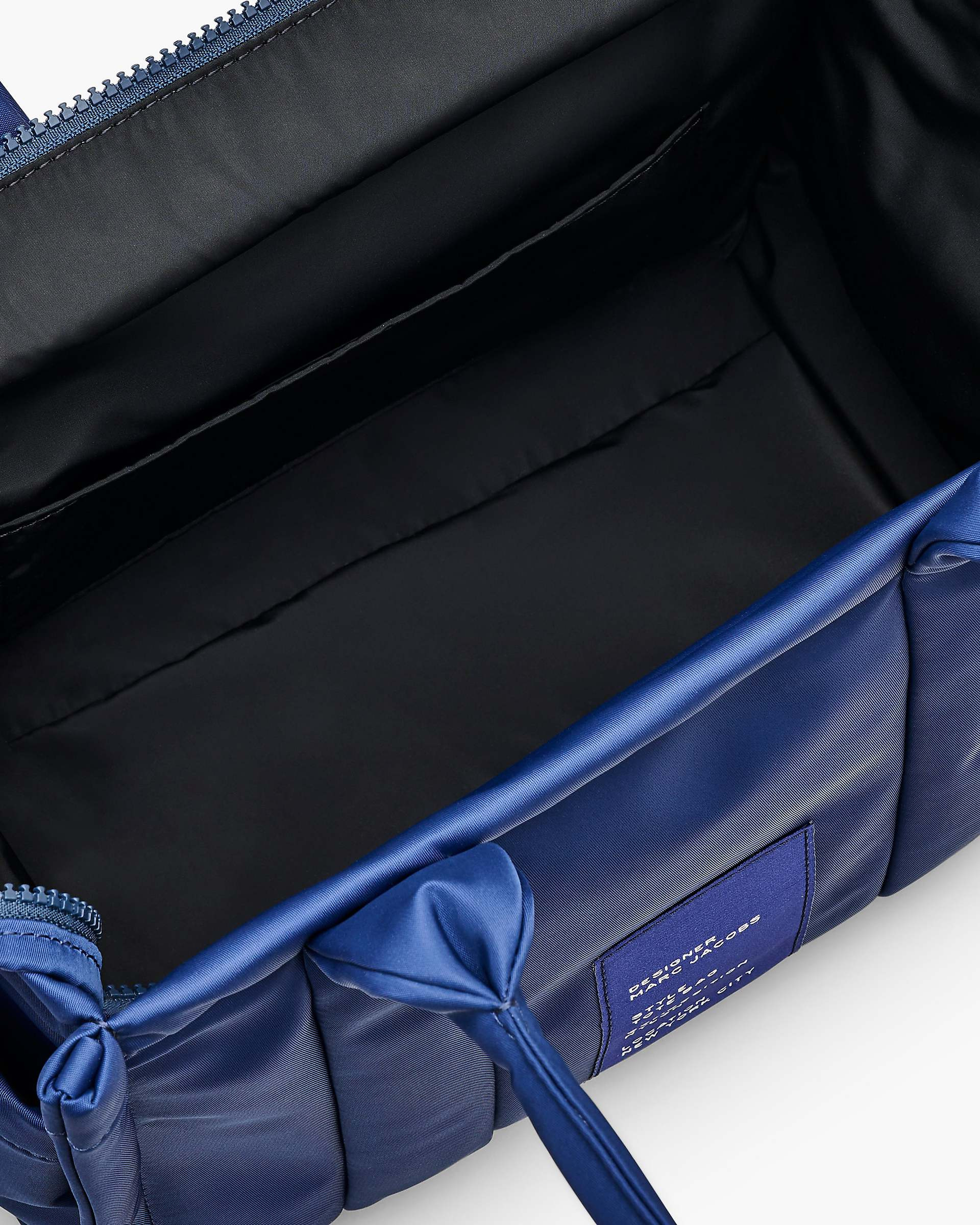 THE PUFFY NYLON MEDIUM TOTE BAG - 8