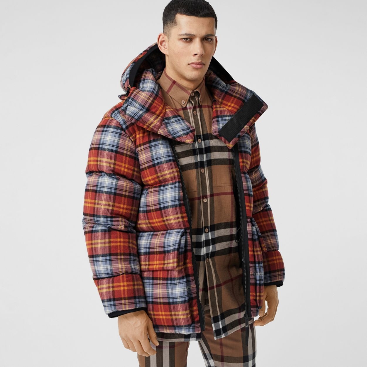 Sleeveless Check Trench Coat With Detachable Puffer - 8