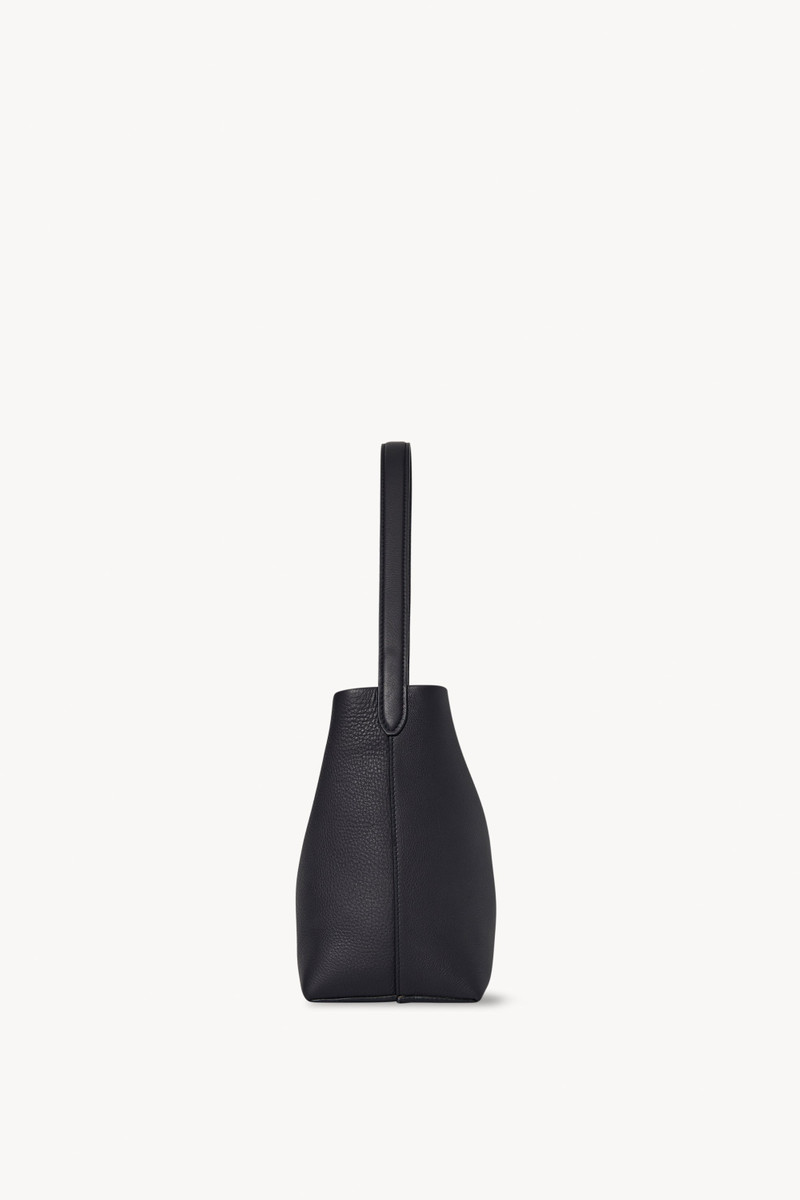 Small N/S Park Tote Bag in Leather 3