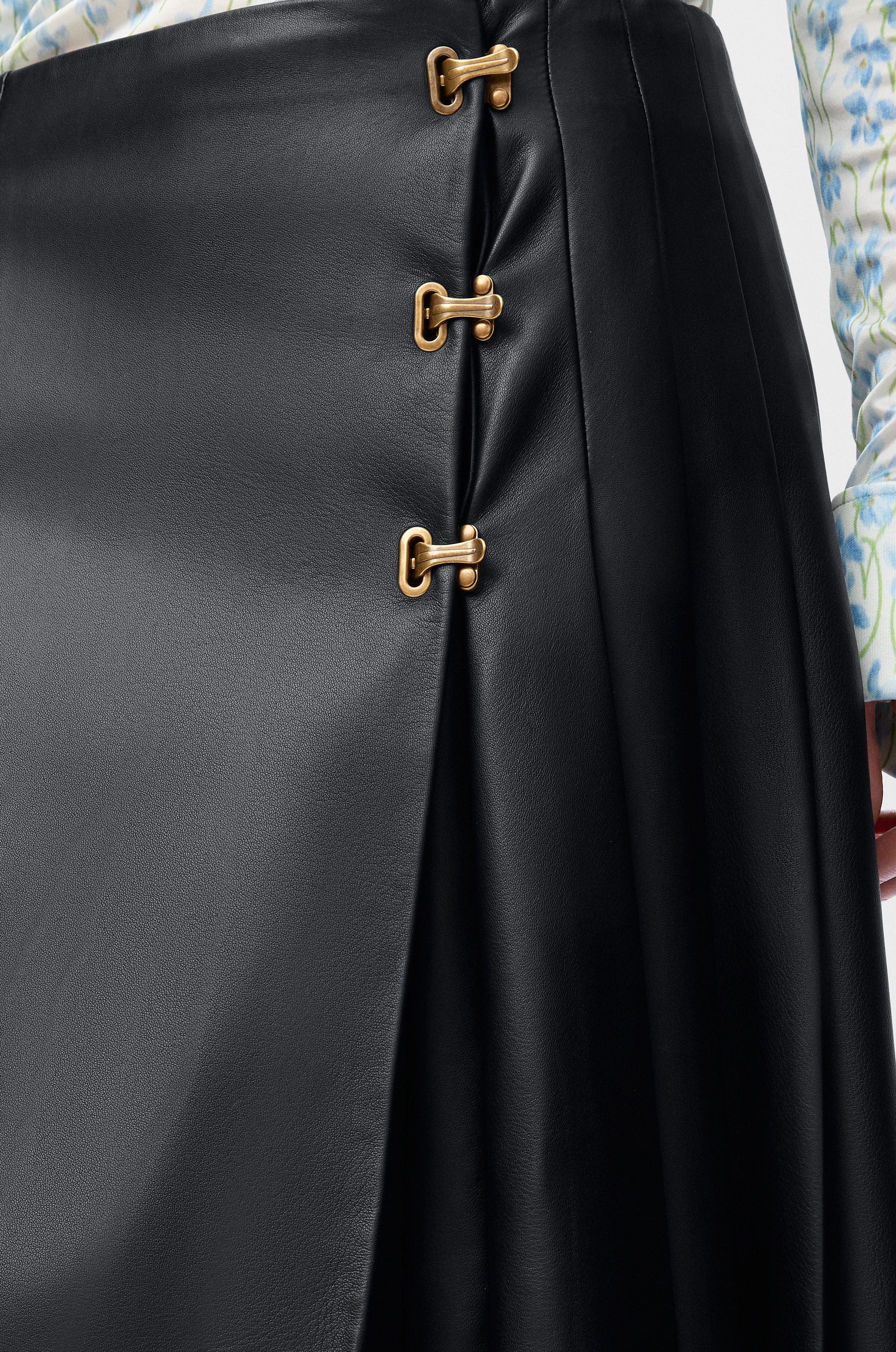 Pleated skirt in nappa lambskin - 5