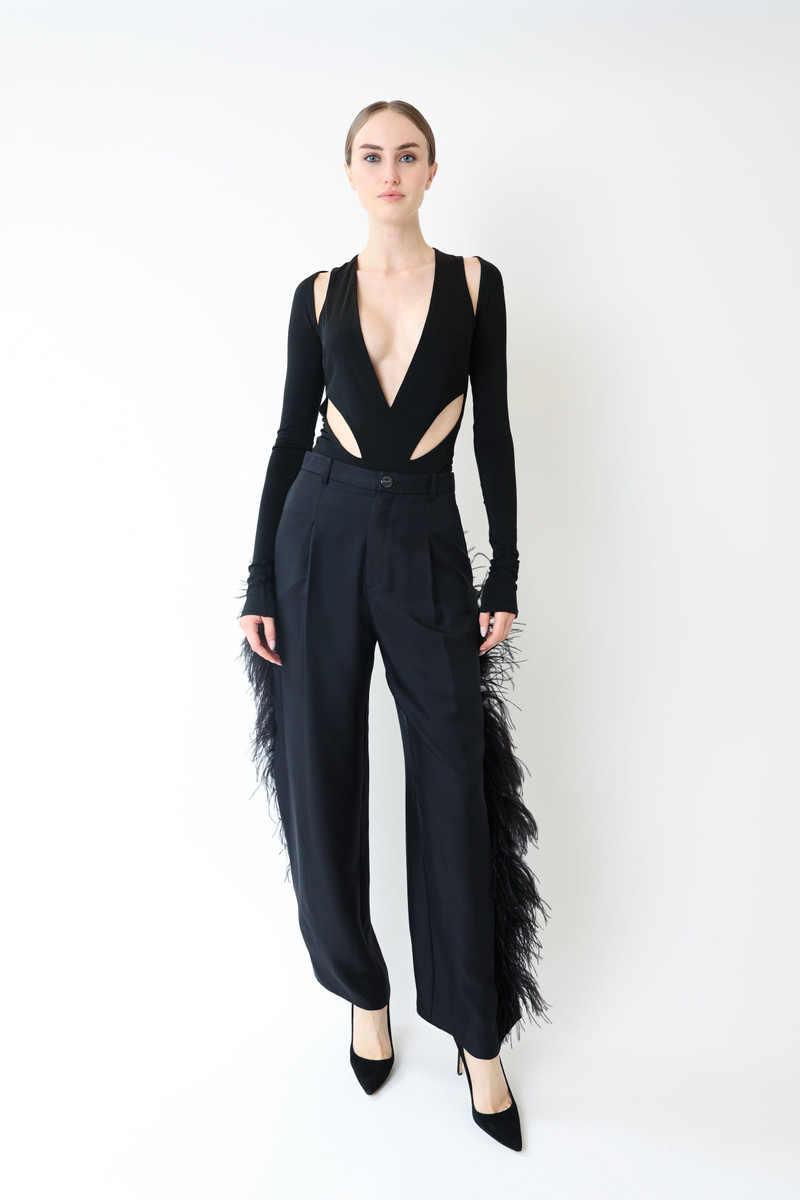 Silky Twill Relaxed Pleated Pant With Feathers - 1