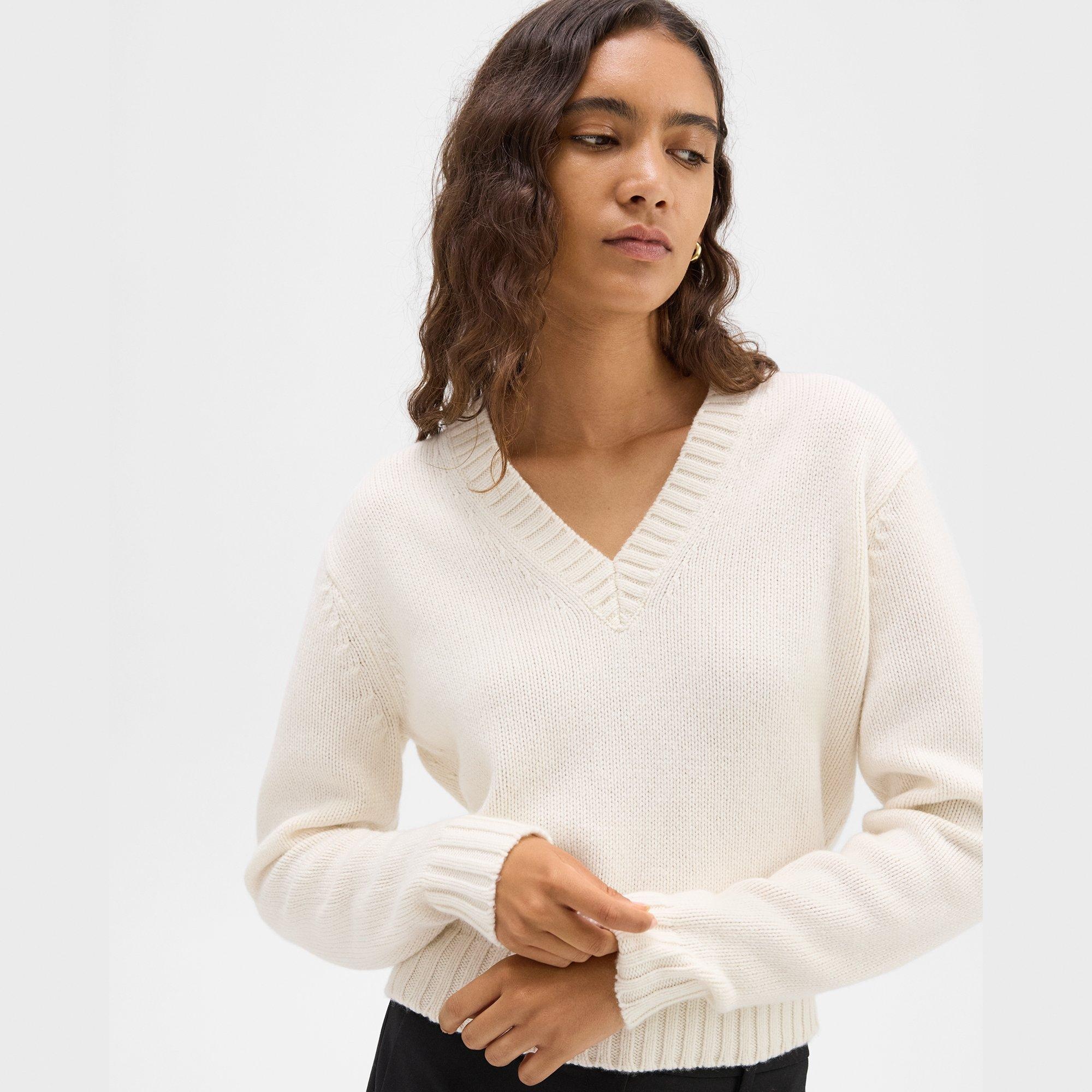 V-Neck Sweater in Cashmere - 5