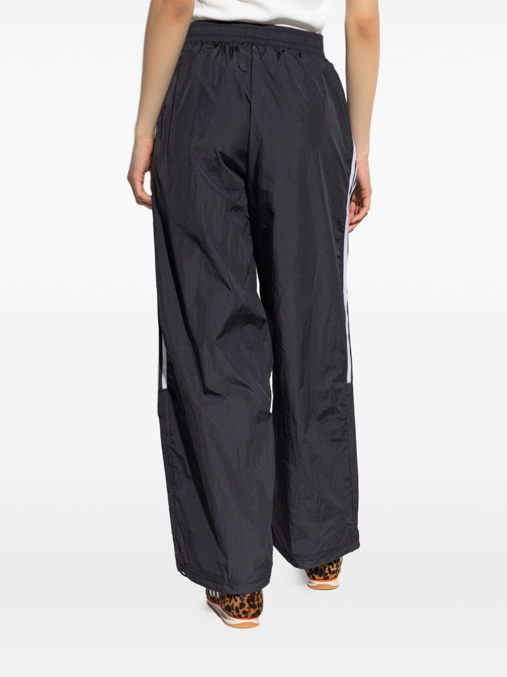 logo-embroidered trousers - 4