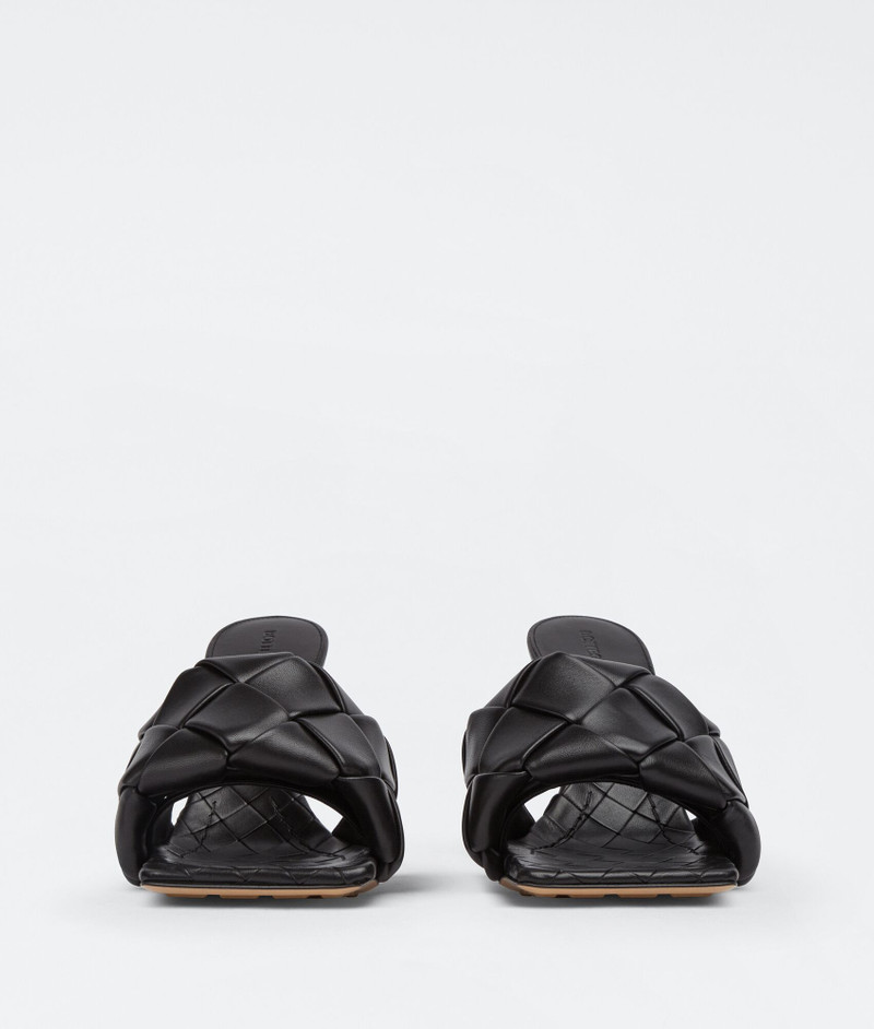 Bottega Veneta lido outlook