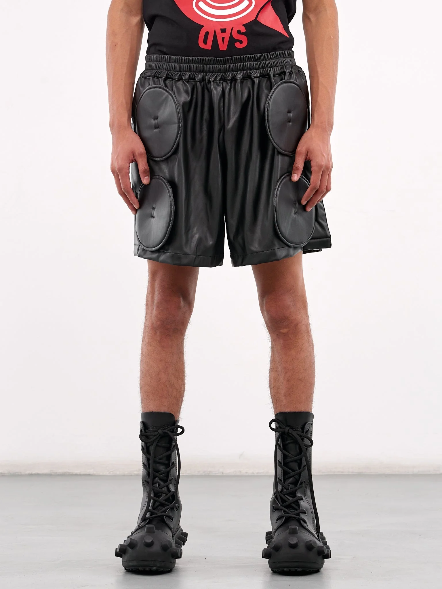 Button Appliqué Shorts - 1